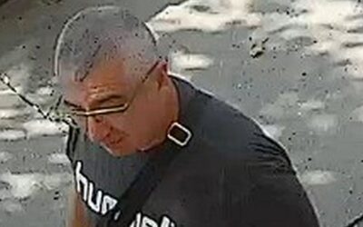 Lopás miatt keresik ezt a férfit az újvidéki rendőrök