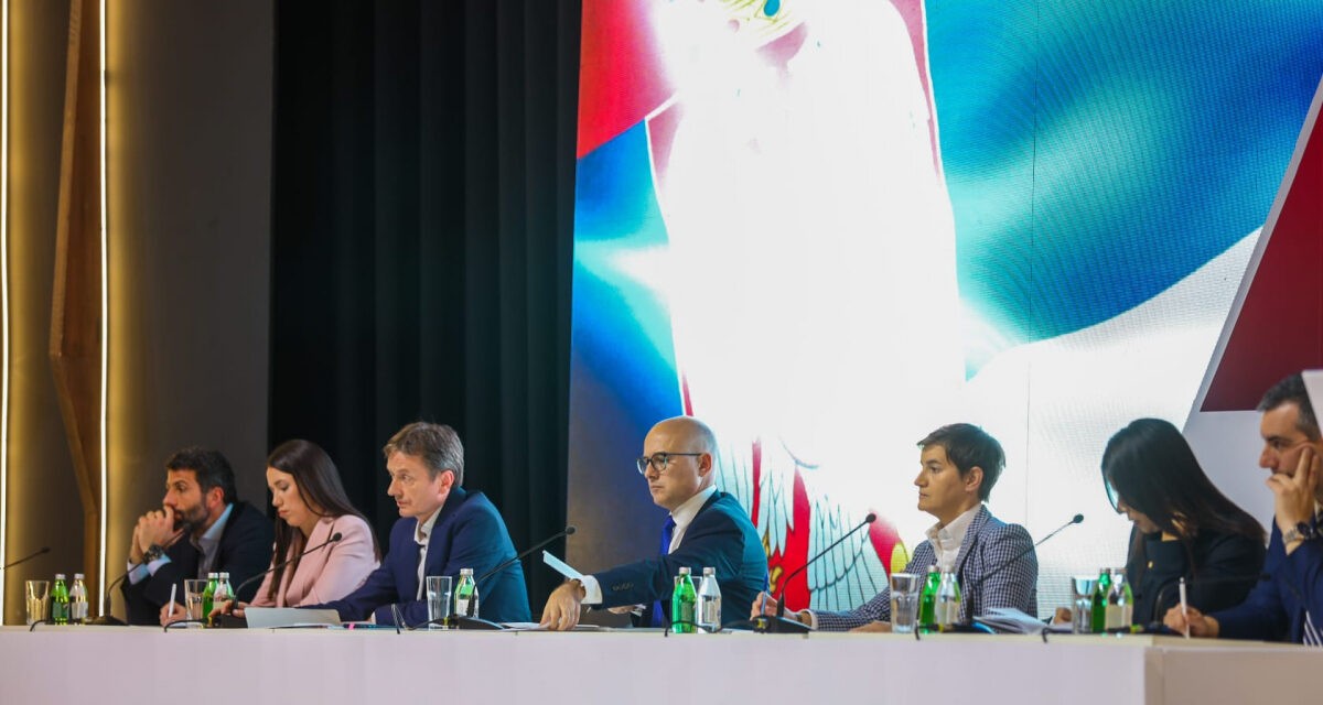 Titokban ülésezett a haladók főbizottsága