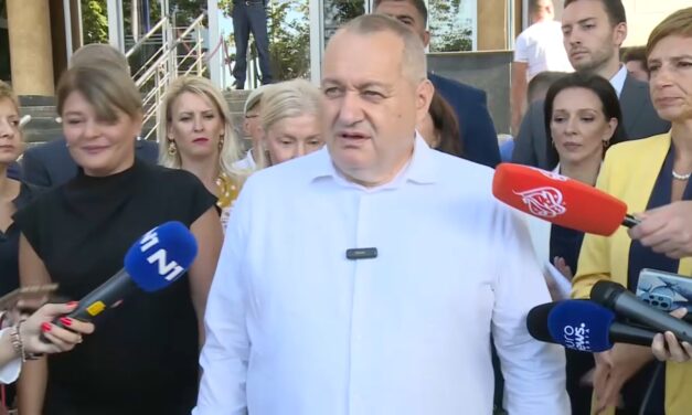 Milivojević: A bántalmazottak tegyenek feljelentést a rendőri erőszak miatt!