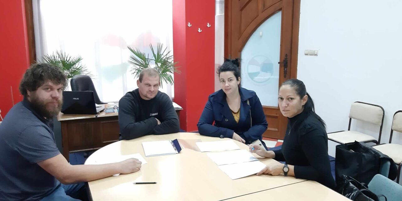 Több mint nyolcszáz zentai követeli, hogy olcsóbb legyen az óvodai ellátás