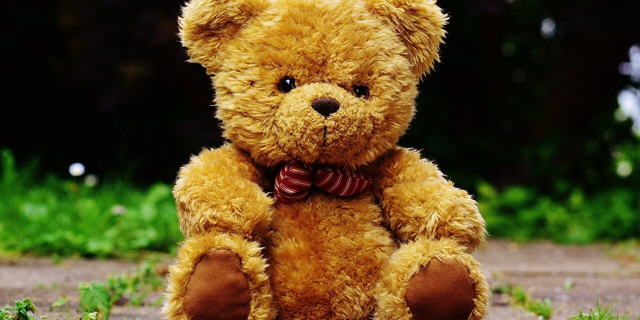 Plüssmacikkal lett tele a Facebook