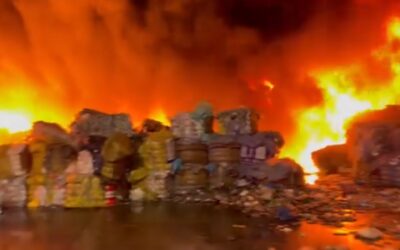 Hatalmas tűz van Eszéken, a polgárokat figyelmeztették, ne hagyják el otthonaikat