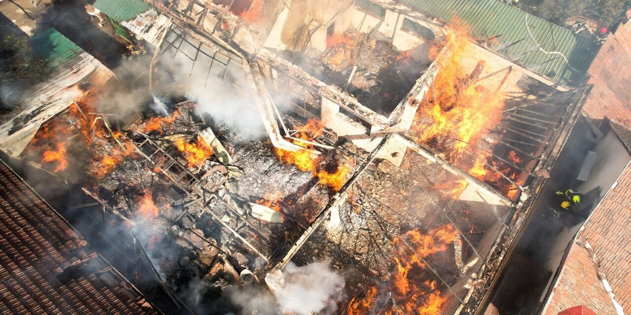 Asztalosműhely égett le Szabadkán, hatalmas az anyagi kár