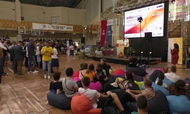 A hiány kirakata és a megtévesztés vására