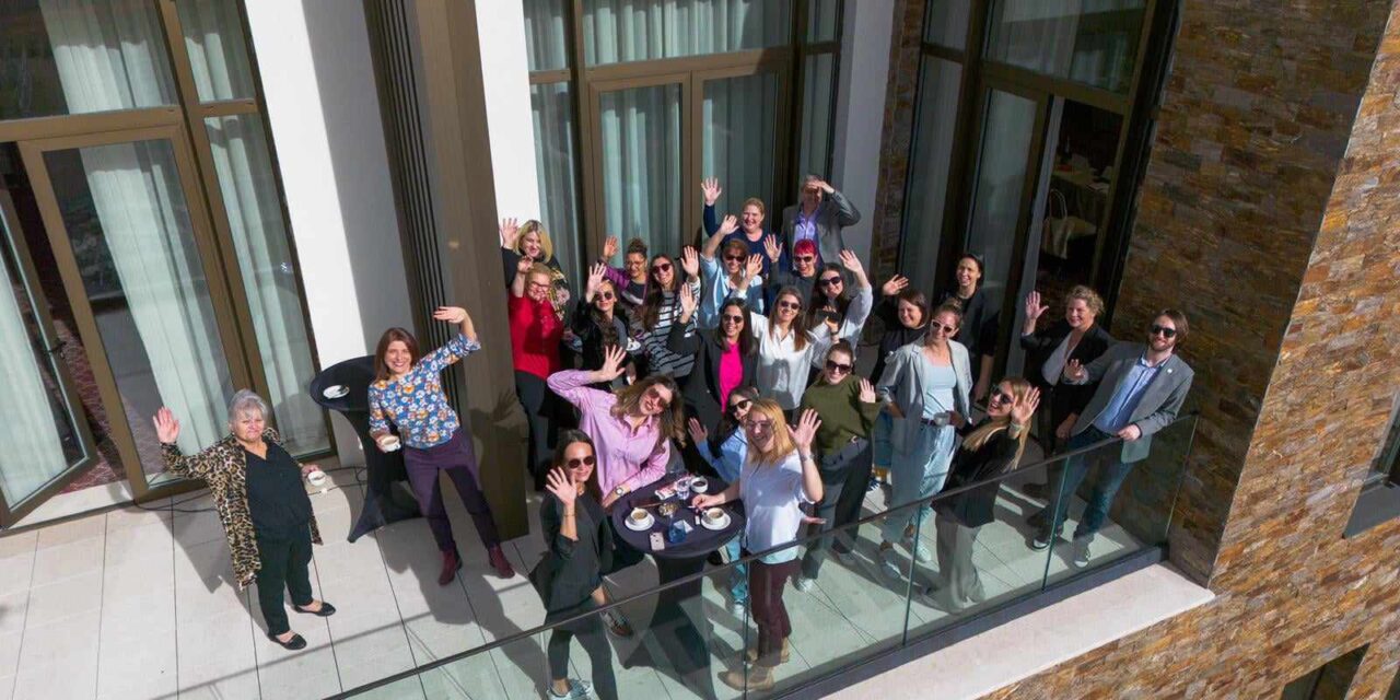 <span class="entry-title-primary">Nők a civil szektorban</span> <span class="entry-subtitle">Először rendezték meg a Női Civil Vezetői Akadémiát</span>