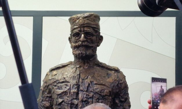 <span class="entry-title-primary">Változik a múlt</span> <span class="entry-subtitle">Both Mihály írása</span>