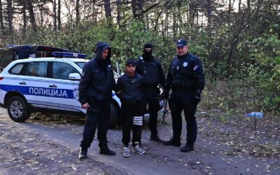 Csaknem három és félezer illegális migránst fogtak el a rendőrök