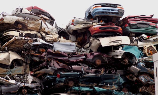 Autóbontóba adta el 15.000 eurós autóját, majd azt állította ellopta tőle valaki