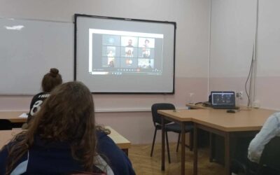 Együtt tanulunk – együtt alkotunk Frontális oktatás helyett határon átívelő virtuális órák