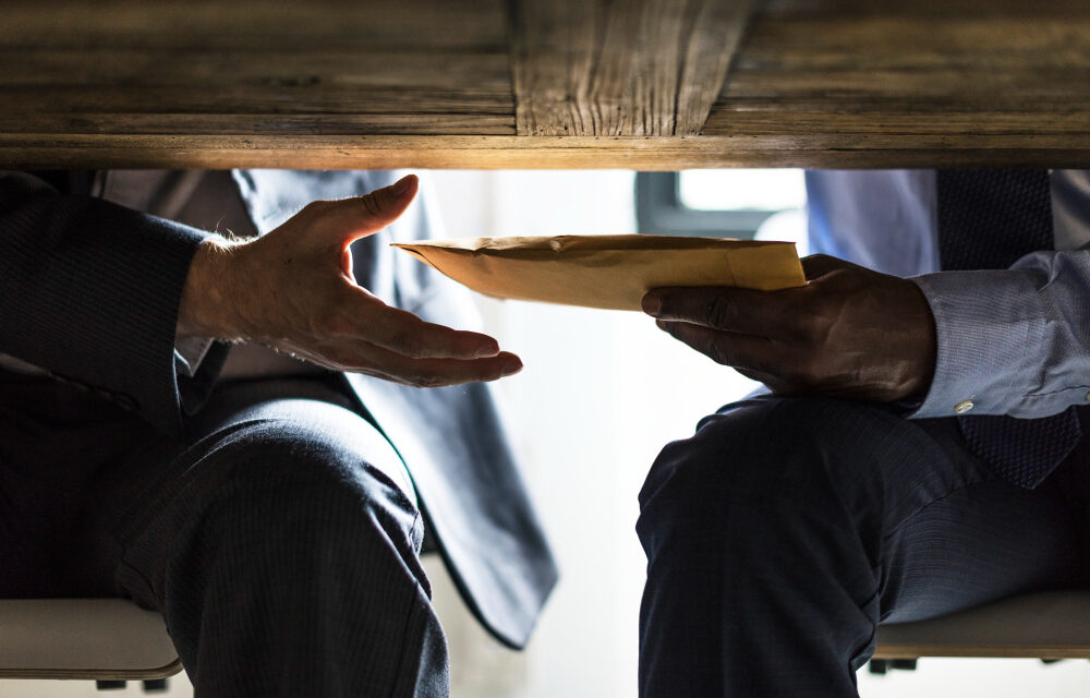 Nepál és Szerbia is nagyon korrupt ország