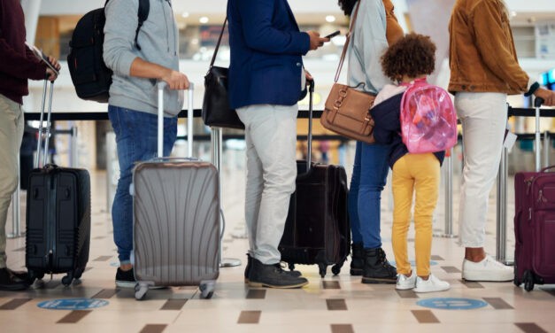 Egész családok mennek el és csak nyugdíjasok térnek vissza Szerbiába