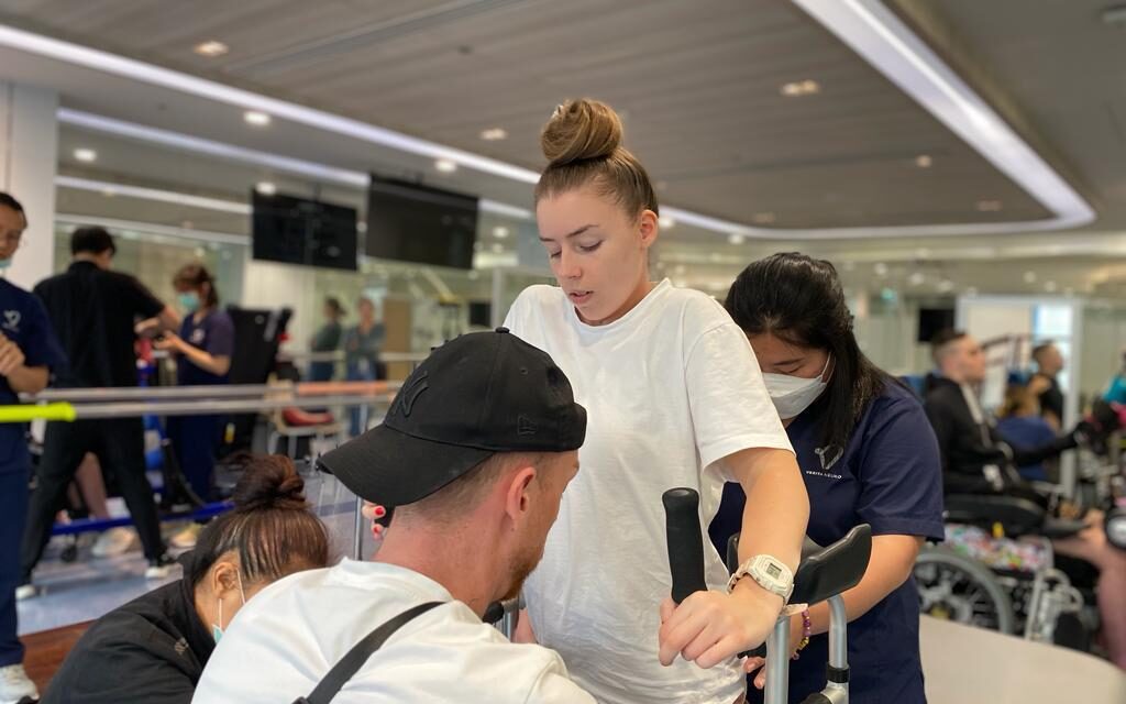 Hazatért a mosoly országából Páger Anita