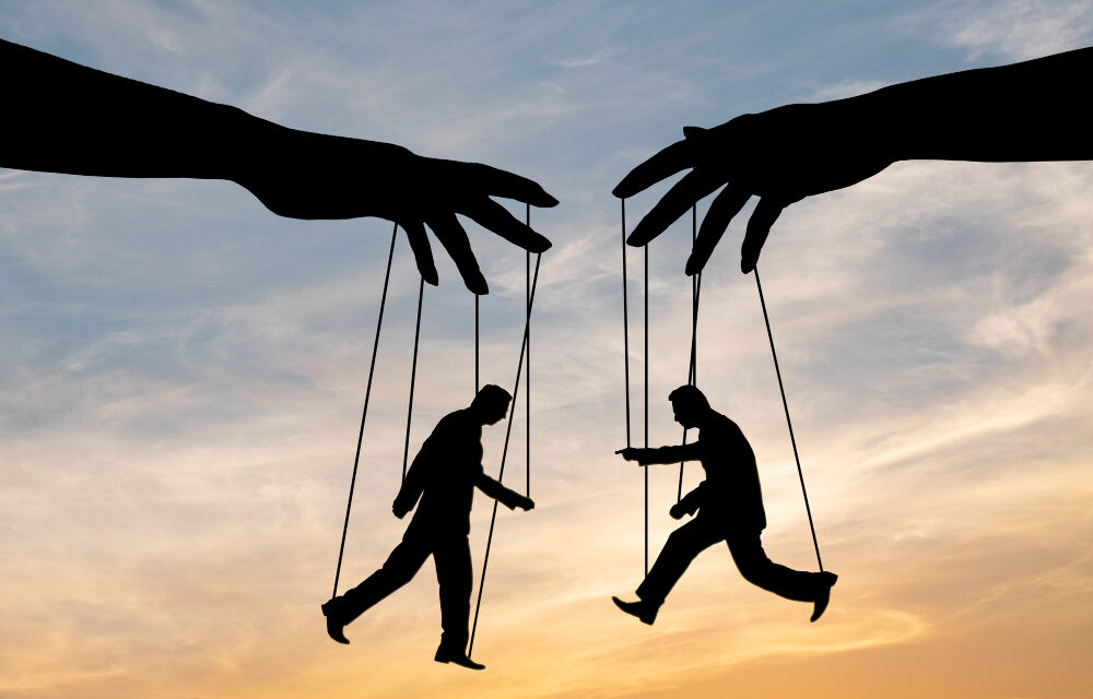 Elűzni a megfélemlítő rendszereket!