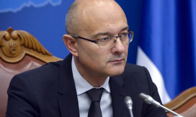 Dimitrijević: Erőszak és példátlan nyomásgyakorlás a RIK-re