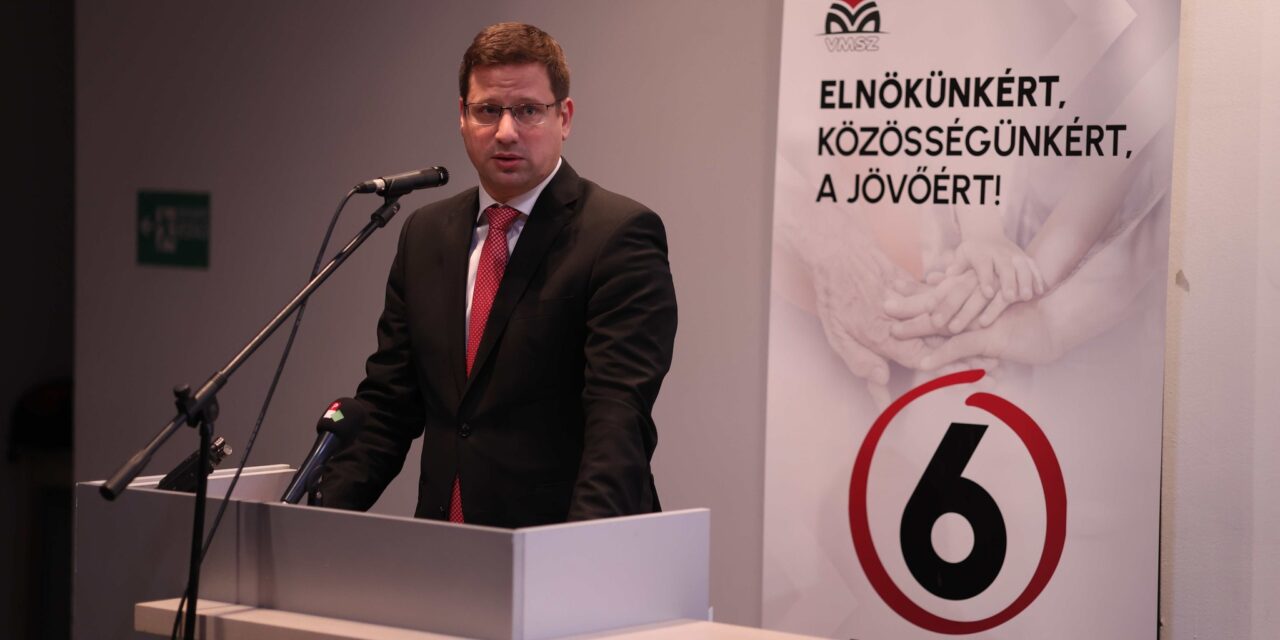 Gulyás Gergely Nagybecskereken is kampányolt a VMSZ mellett