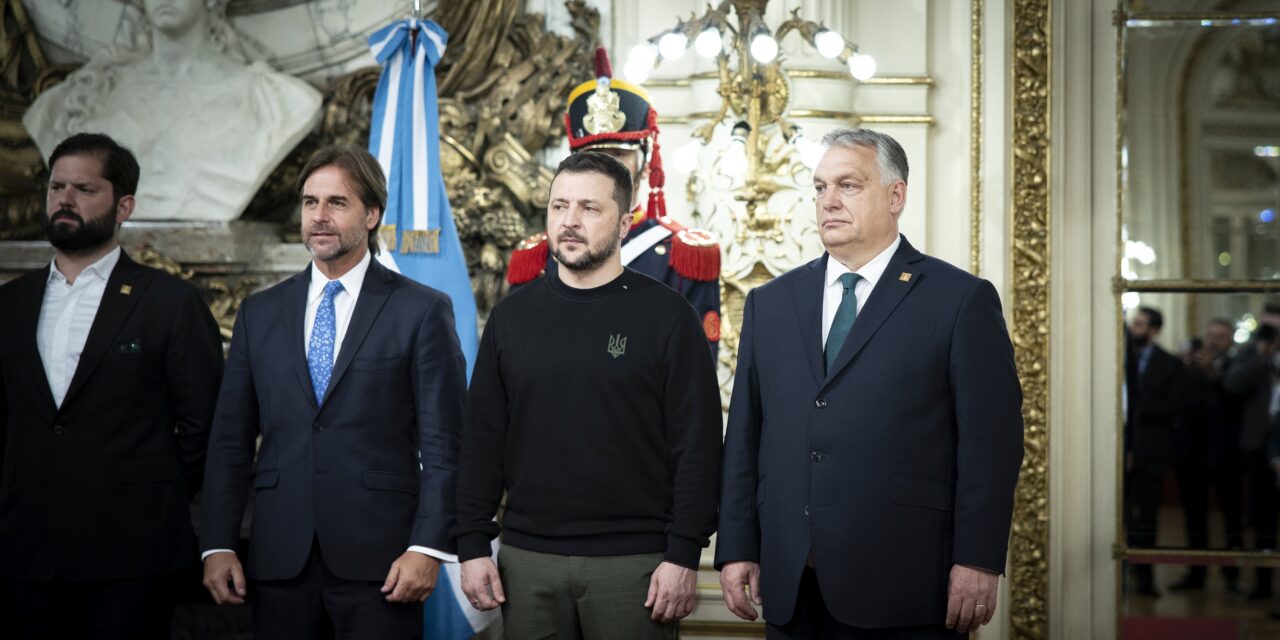 Orbán telefonon beszélt Zelenszkijjel