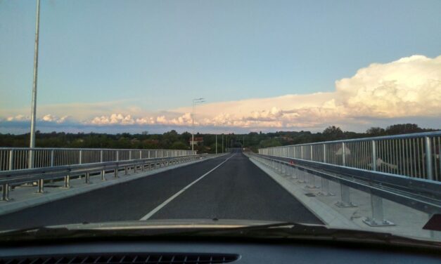 Újabb autópálya szakaszok váltak fizetőssé