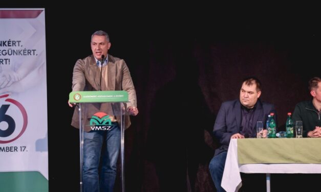 <span class="entry-title-primary">Tényleg megszívlelendő tanács!</span> <span class="entry-subtitle">Lázár: Aki Bálintra szavaz, az a mostani szerb kormányra adja a voksát!</span>