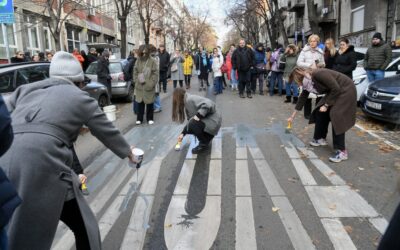 Tiltakoztak a szülők a Ribnikar előtt