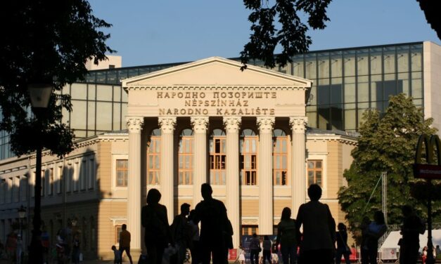 Romantika, kacagás és zenés darabok a Népszínházban