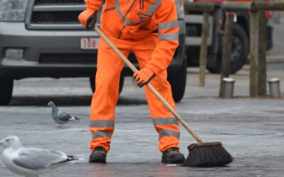 Utcaseprői munkát ajánlott az önkormányzat a mozgássérült, mesterdiplomás pszichológusnőnek
