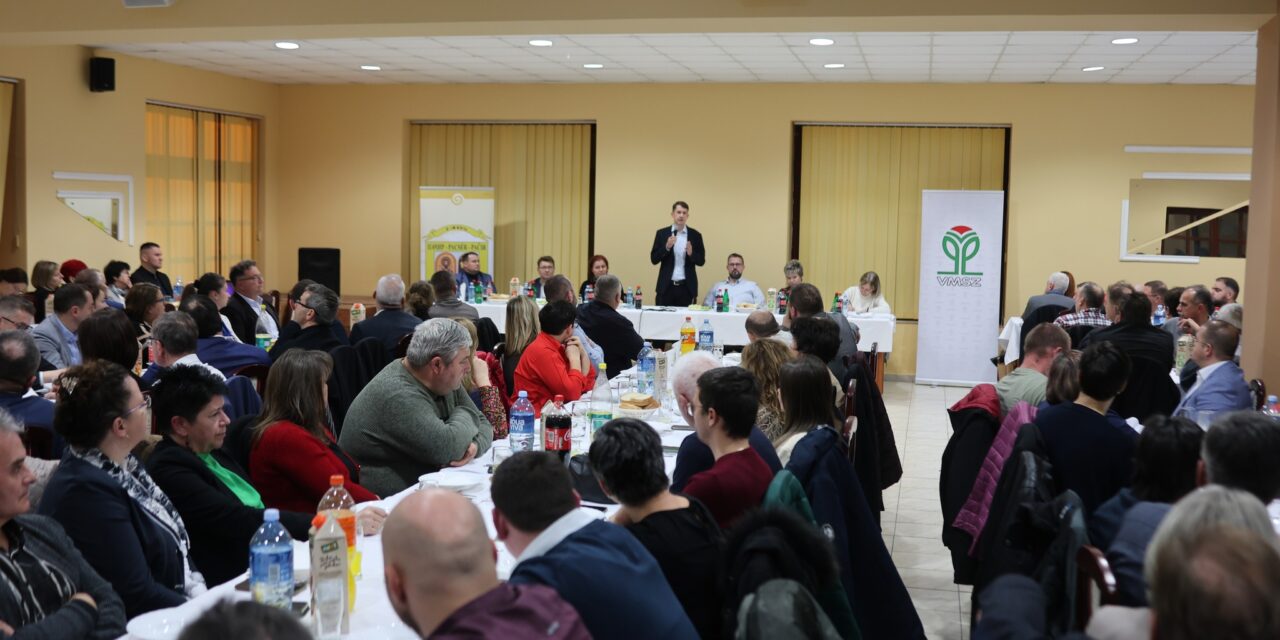 Pásztor Bálint: A VMSZ örök!