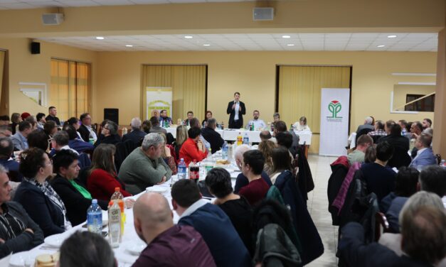 Pásztor Bálint: A VMSZ örök!