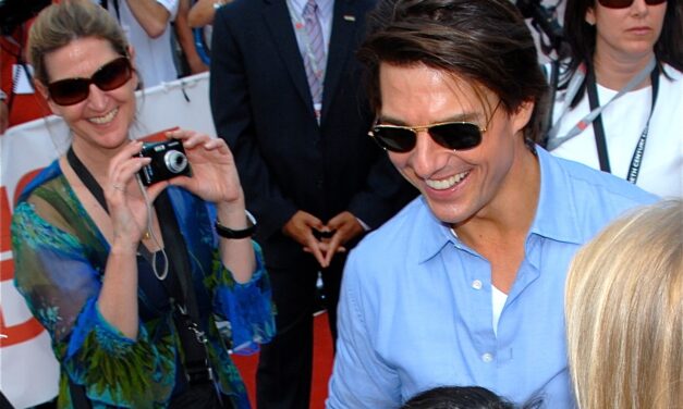 Tom Cruise már a harmadik Top Gun-filmen dolgozik