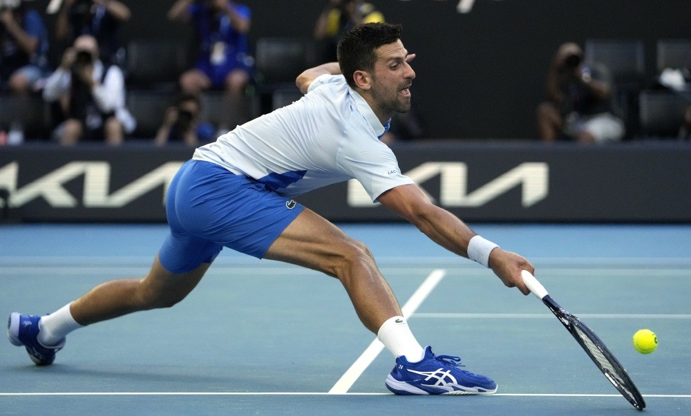 Đoković már a négy között