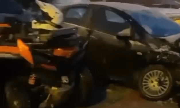 Kvad és autó ütközött, megsérült egy kamaszfiú Kátyon (Videó)