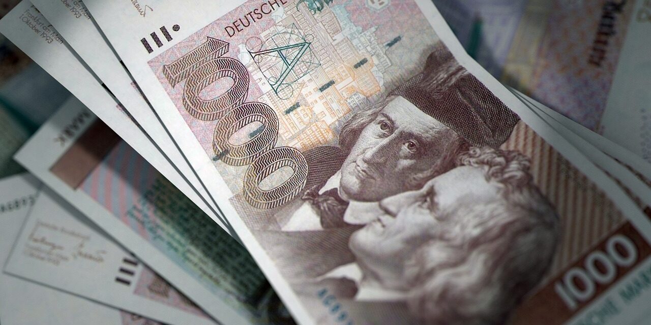 Több mint 12 milliárd német márkát még mindig nem váltottak át euróra