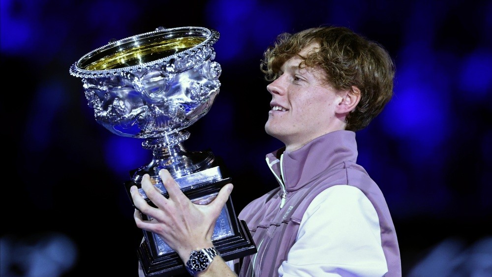 Sinner Đoković után Medvegyevet is legyőzte!