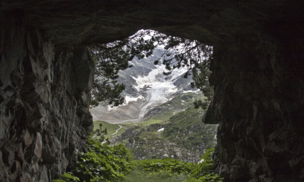 Barlangban rekedt öt ember Szlovéniában