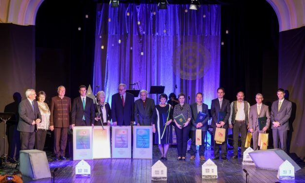 Zentán adták át a Vajdasági Magyar Művelődési Szövetség kitüntetéseit