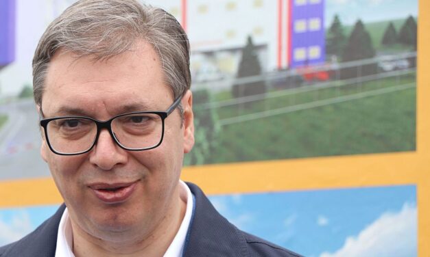 Vučić: Öt tonna aranyat vásárolt a Szerb Nemzeti Bank