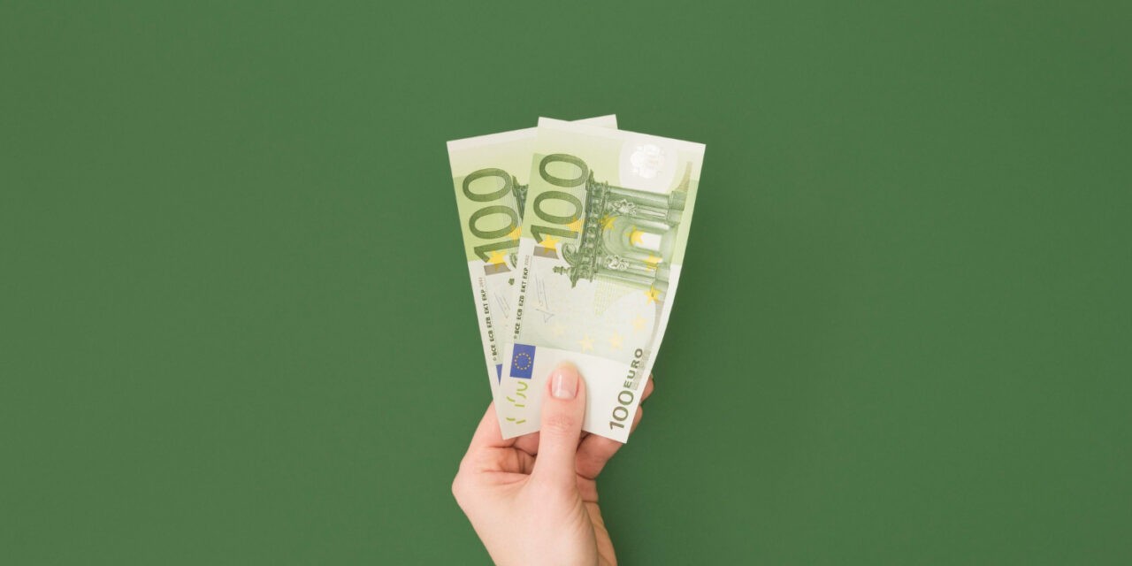 <span class="entry-title-primary">Új autó havi kétszáz euróért?</span> <span class="entry-subtitle">A lízinget vagy kölcsönt érdemesebb választani autóvásárláskor?</span>