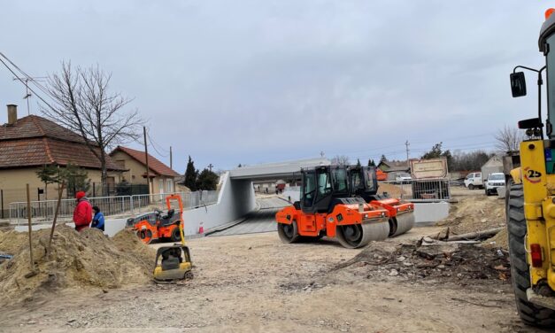 Állítólag vasárnap megnyílik Szabadkán a Koszovó utca, de…