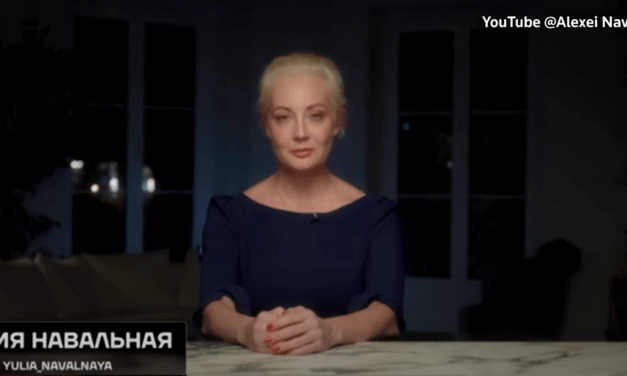 <span class="entry-title-primary">Navalnaja folytatja férje harcát a putyini diktatúra ellen</span> <span class="entry-subtitle">Joe Biden a hétvégén fogadta az özvegyet és lányát – Julija Navalnaja videóüzenete magyarul feliratozva</span>