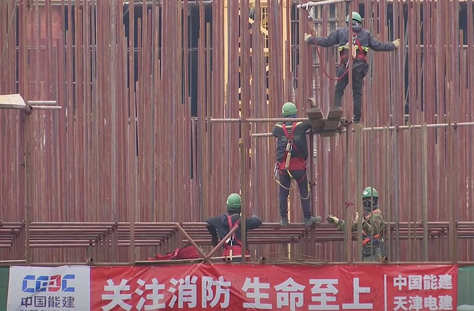 Támogatást kapnak nagykövetségüktől a Linglong indiai munkásai