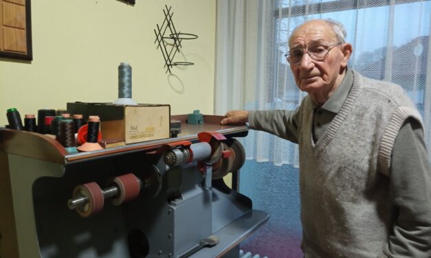 <span class="entry-title-primary">A kuncsaftot nem lehet cserben hagyni</span> <span class="entry-subtitle">A 94 éves csókai Keszég András a mai napig űzi a cipészmesterséget</span>