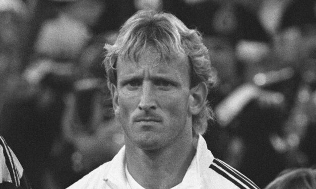 Elhunyt az 1990-es foci-vb döntőjének gólszerzője