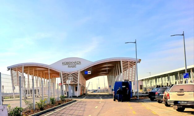 Már az utolsó simításokat végzik Kübekháza-Rábé új határátkelőjén, ami csodaszép lett