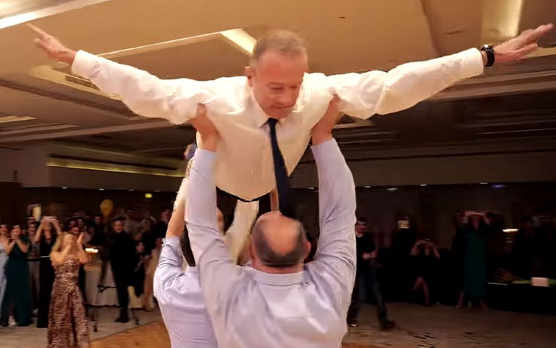 Micsoda buli! (videóval)