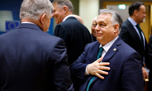 Orbán nem vétózott, egyhangúlag megszavazta az Európai Tanács az Ukrajnának szánt 50 milliárd eurót