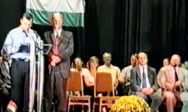 Orbán 2002-ben még az azóta pedofíliáért elítélt bicskei igazgatóért kampányolt (Videóval!)