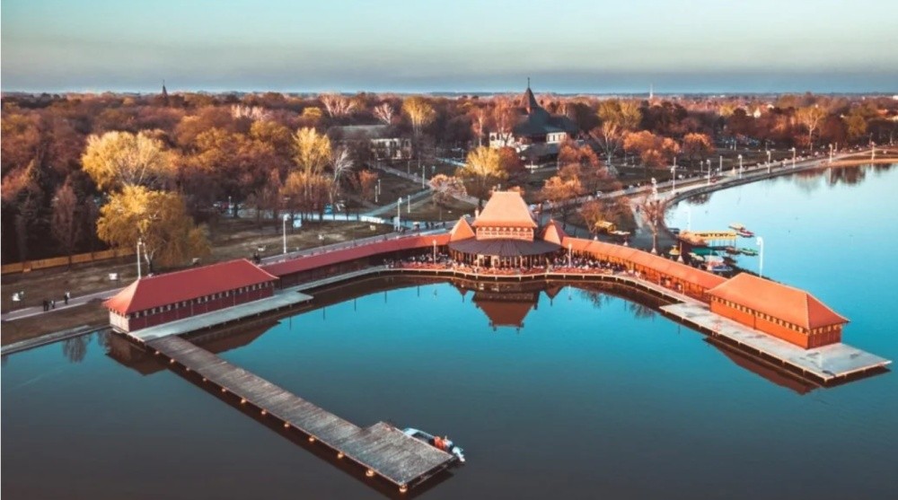 Úszik-e majd valaha a palicsi úszómedence?