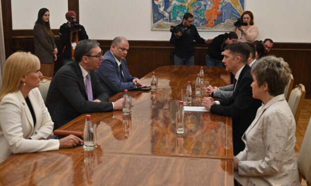 Pásztor Bálint: A kormányalakításról és a jövőről tárgyaltunk Vučićtyal