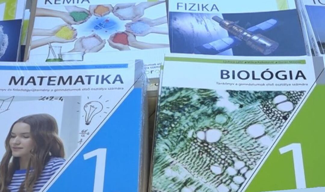 Megjelent a jövő tanévre vonatkozó, kisebbségi nyelvű tankönyvek katalógusa