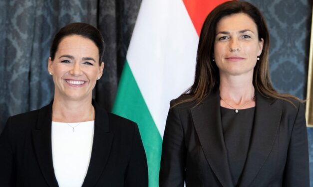 Vajon hányan bújnak még el az asszonyok szoknyája mögé?