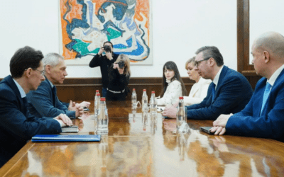 Vučić az orosz nagykövettel is megbeszélte, hogy Koszovóban megszüntették a dinár használatát